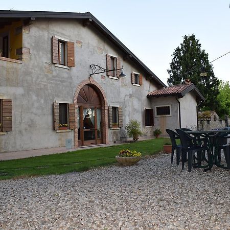 索马坎帕尼亚 Agriturismo Fior Di Pesco酒店 外观 照片