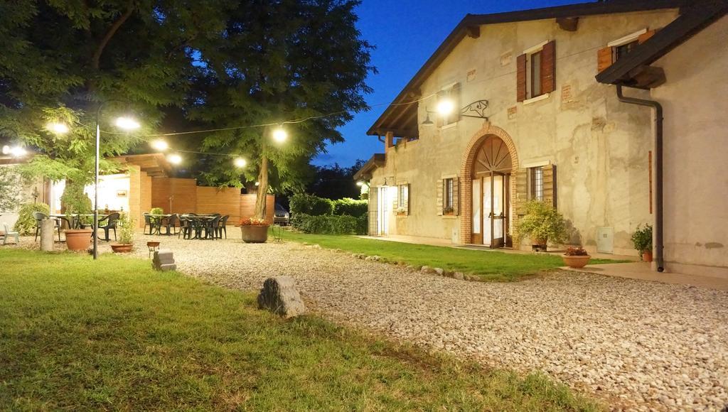 索马坎帕尼亚 Agriturismo Fior Di Pesco酒店 外观 照片